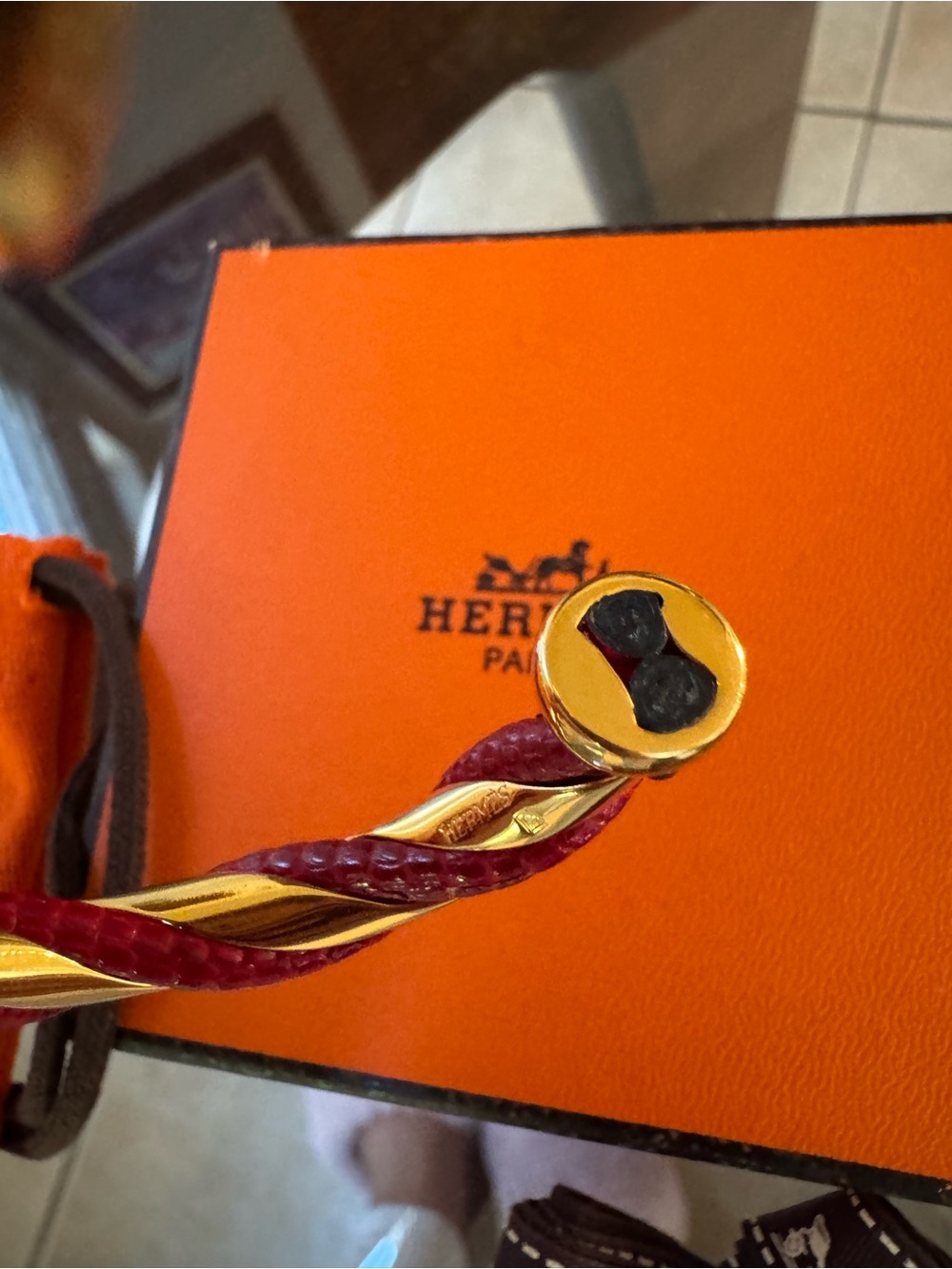 Hermès Twist Bangle GO Red Leather - Picture 5 of 8